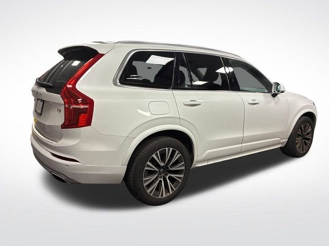 2020 Volvo XC90 Momentum