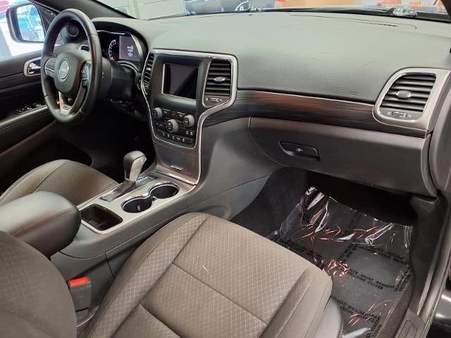2019 Jeep Grand Cherokee Laredo E