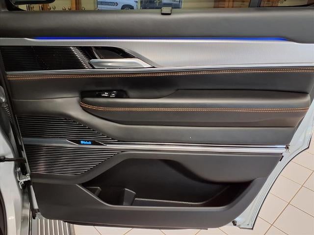 2023 Jeep Grand Wagoneer Series III