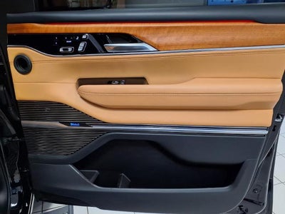 2023 Jeep Grand Wagoneer Series III