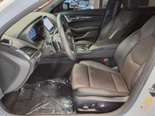 2022 Cadillac CT5 Sport