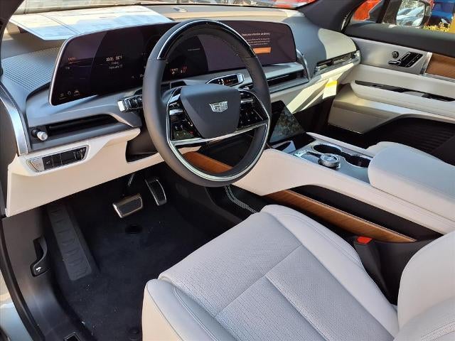 2026 Cadillac VISTIQ Sport