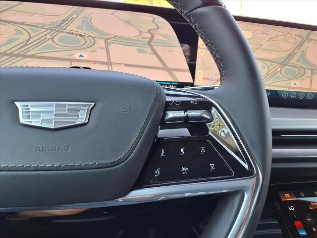 2026 Cadillac VISTIQ Platinum