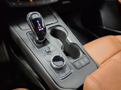 2023 Cadillac XT4 FWD Premium Luxury