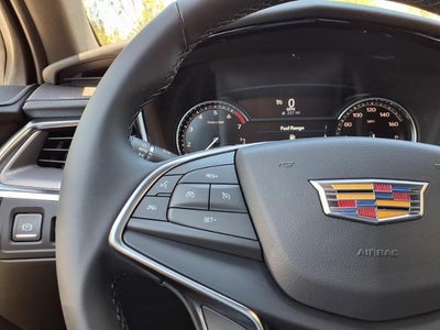 2026 Cadillac XT5 Luxury