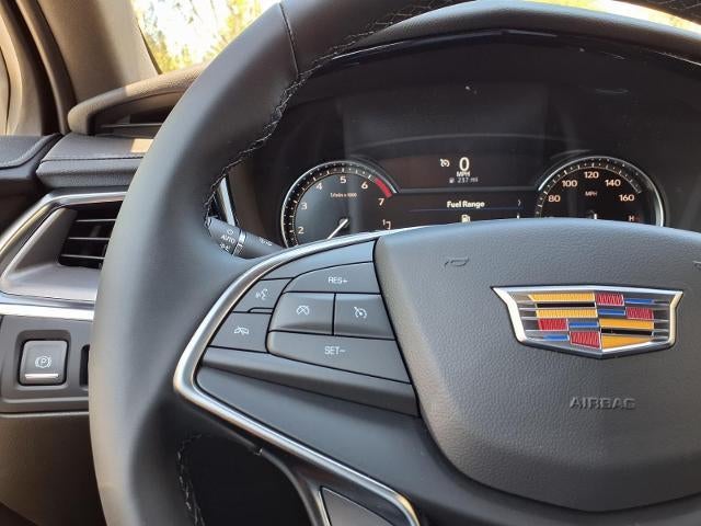 2026 Cadillac XT5 Luxury