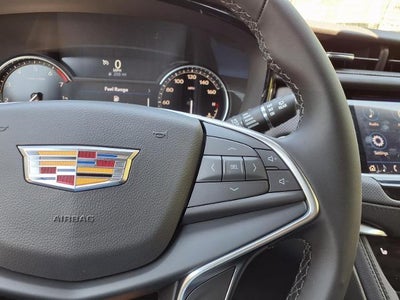 2026 Cadillac XT5 Luxury