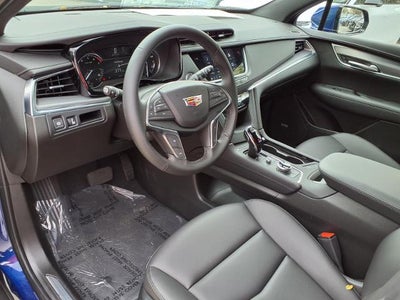 2026 Cadillac XT5 Luxury