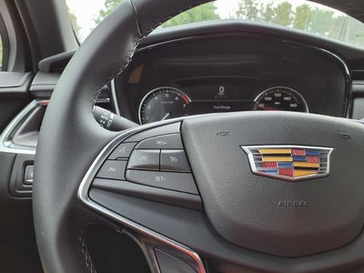 2026 Cadillac XT5 Luxury