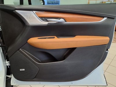 2023 Cadillac XT5 Premium Luxury