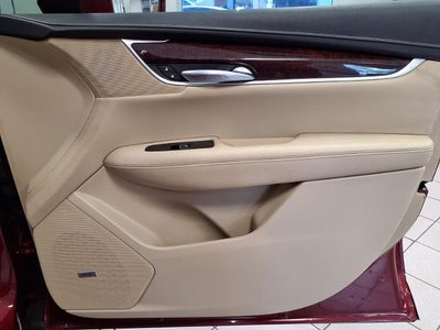 2019 Cadillac XT5 Luxury FWD