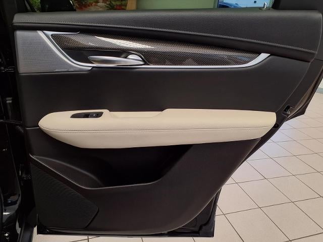 2025 Cadillac XT5 Sport