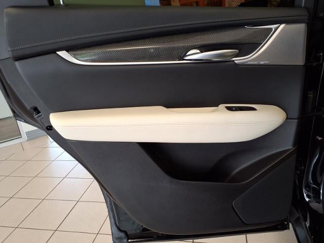 2025 Cadillac XT5 Sport
