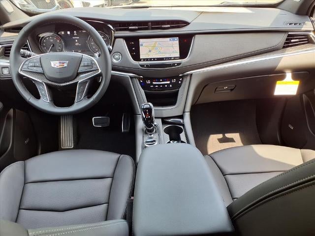 2026 Cadillac XT5 Sport