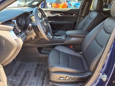 2025 Cadillac XT6 Premium Luxury