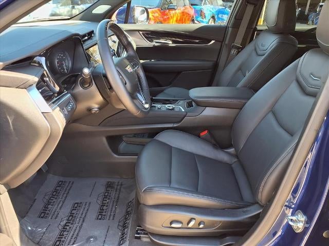 2025 Cadillac XT6 Premium Luxury