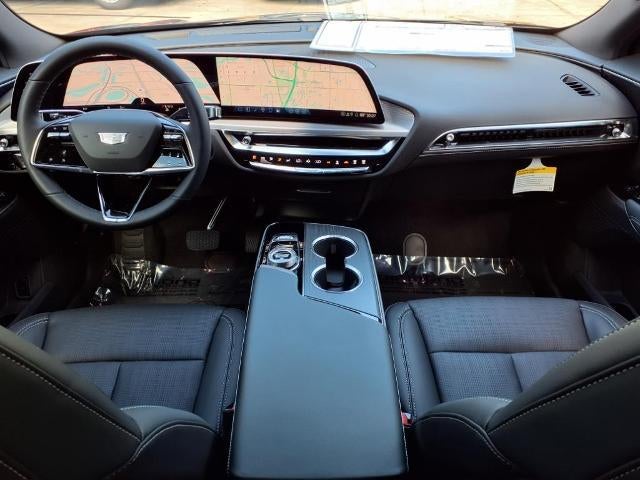 2025 Cadillac LYRIQ Luxury 1