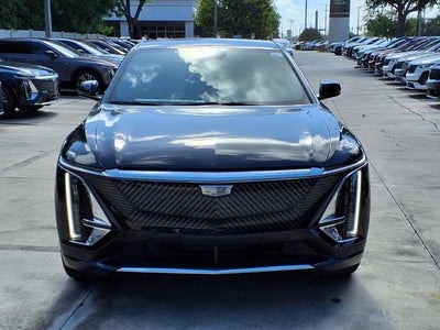2025 Cadillac LYRIQ Luxury 1