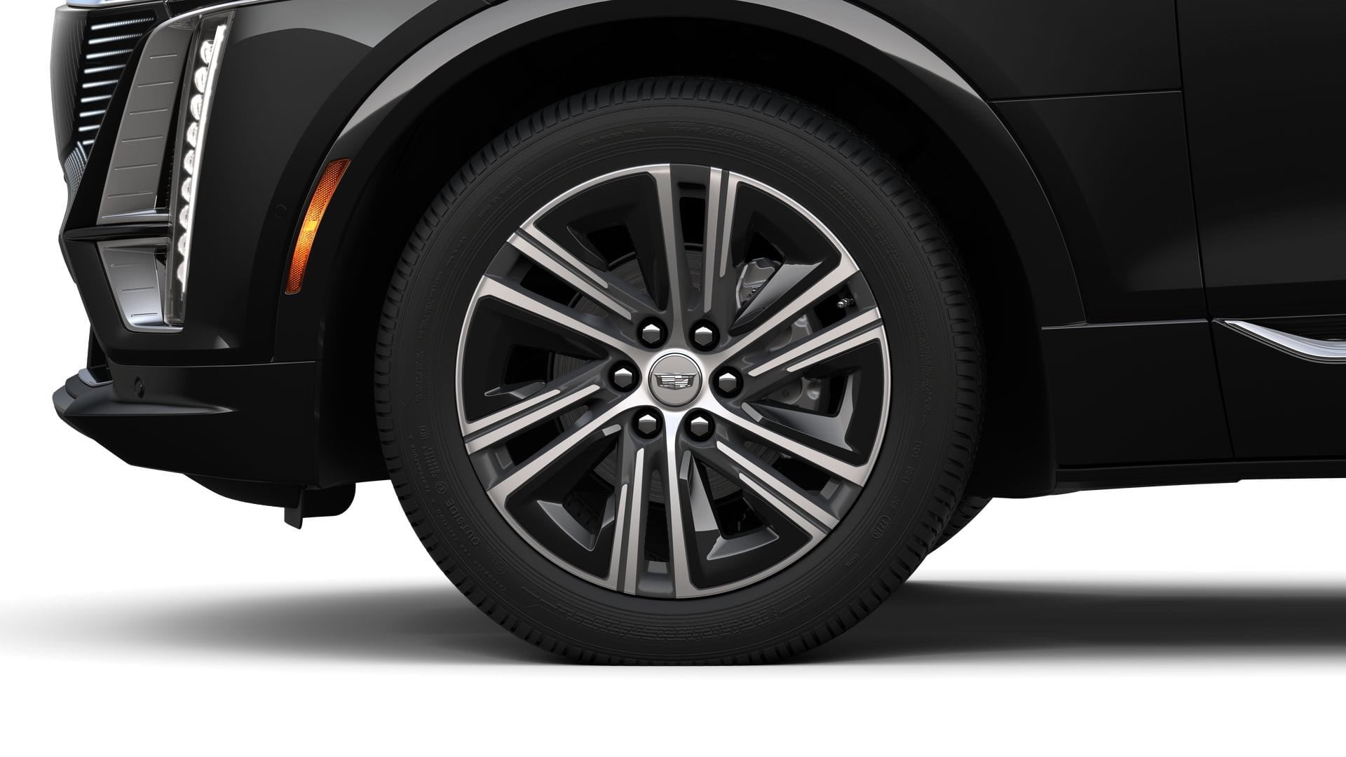 2025 Cadillac LYRIQ Luxury 1