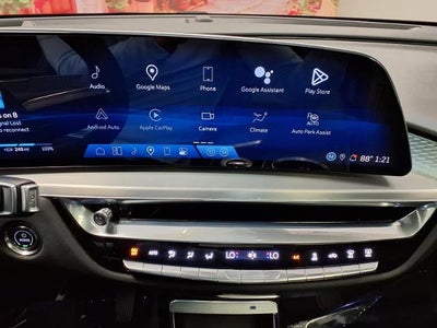 2024 Cadillac LYRIQ Sport 1