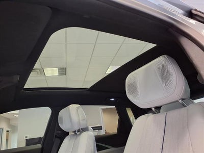 2024 Cadillac LYRIQ Sport 2