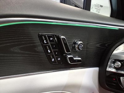 2024 Cadillac LYRIQ Sport 2