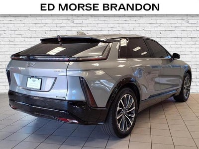 2024 Cadillac LYRIQ Sport 2