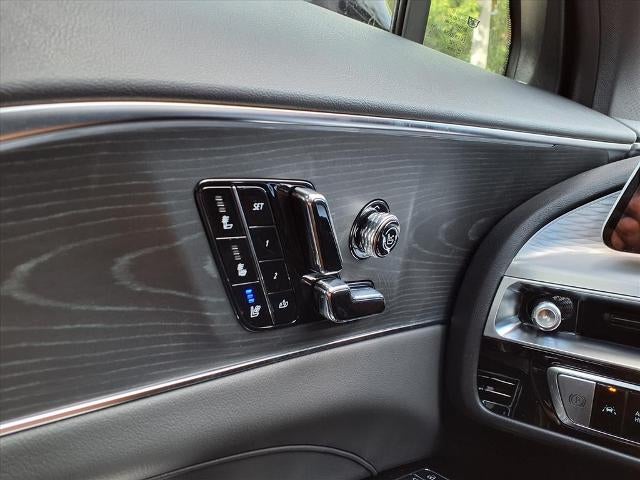 2026 Cadillac LYRIQ Premium Sport