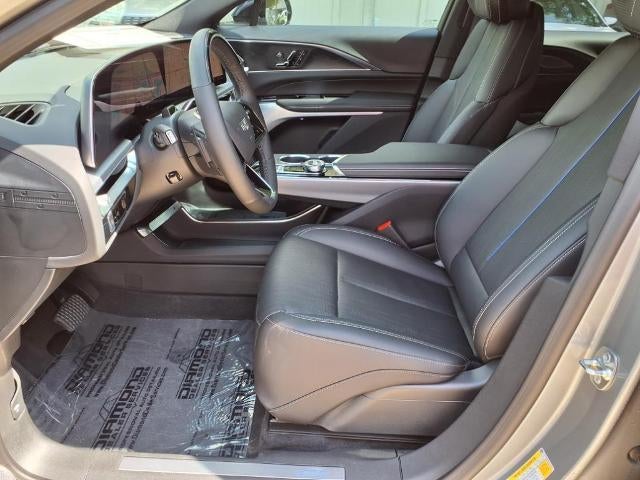 2025 Cadillac LYRIQ Sport 2