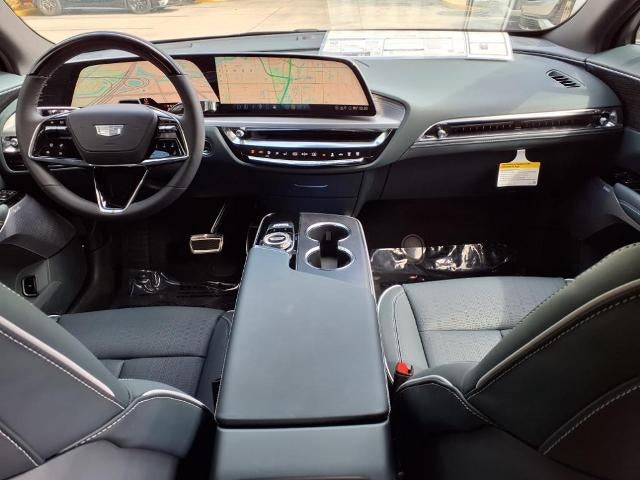 2025 Cadillac LYRIQ Sport 3