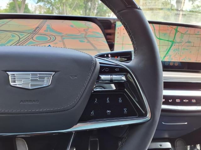 2025 Cadillac LYRIQ Sport 3