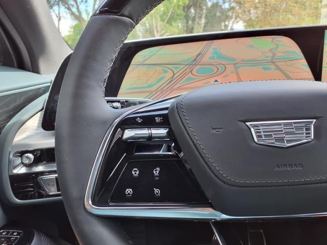 2025 Cadillac LYRIQ Sport 3