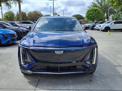 2025 Cadillac LYRIQ Sport 3