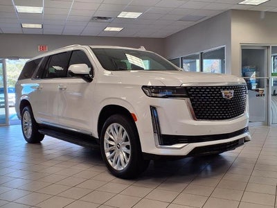 2024 Cadillac Escalade ESV Luxury