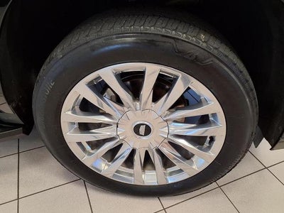 2022 Cadillac Escalade ESV Premium Luxury