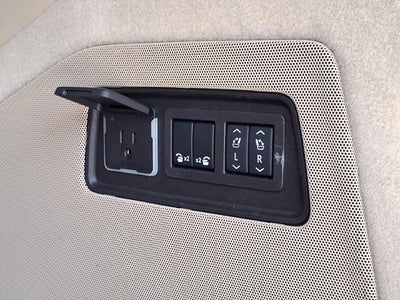 2024 Cadillac Escalade ESV Premium Luxury