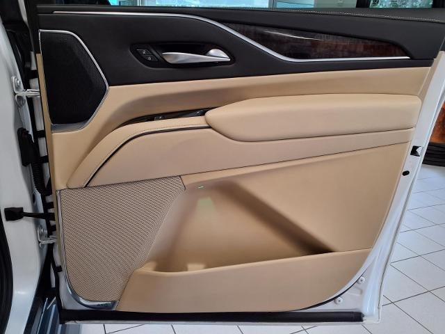 2023 Cadillac Escalade ESV Premium Luxury