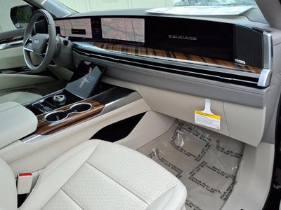 2026 Cadillac Escalade Platinum Luxury
