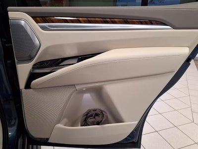 2025 Cadillac Escalade Premium Luxury Platinum