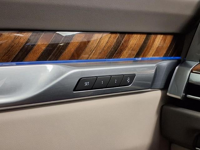 2025 Cadillac Escalade Premium Luxury Platinum