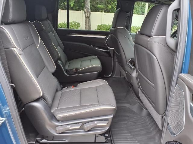 2026 Cadillac Escalade ESV Luxury