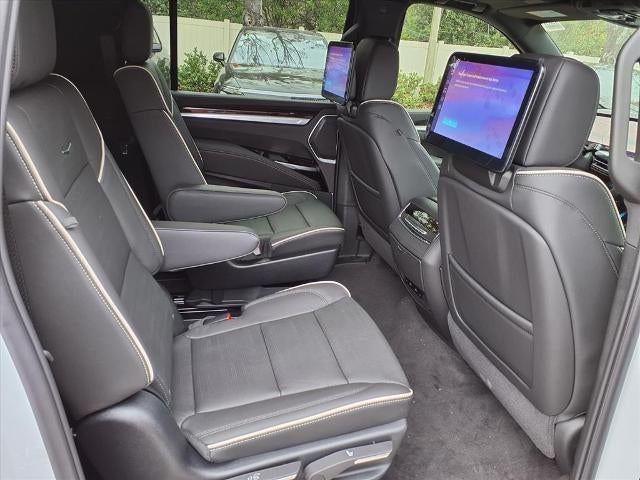 2026 Cadillac Escalade ESV Luxury