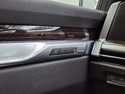 2026 Cadillac Escalade ESV Luxury