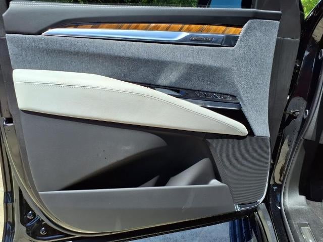 2025 Cadillac Escalade ESV Premium Luxury Platinum