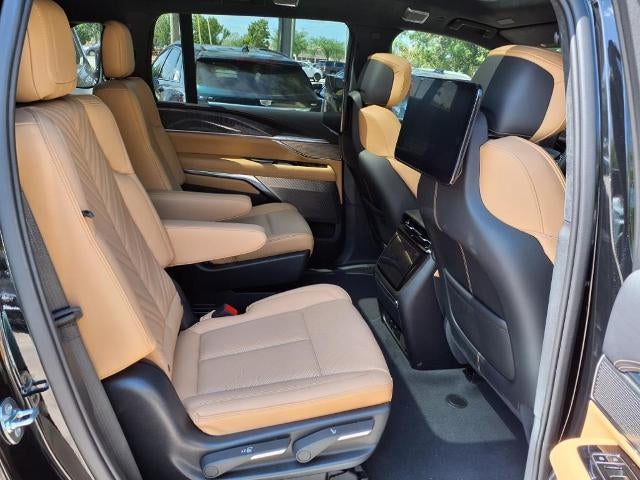 2025 Cadillac ESCALADE IQ Luxury 2