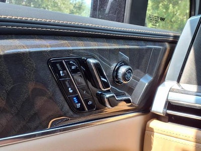 2025 Cadillac ESCALADE IQ Luxury 2