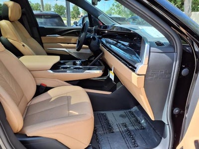 2025 Cadillac ESCALADE IQ Luxury 2