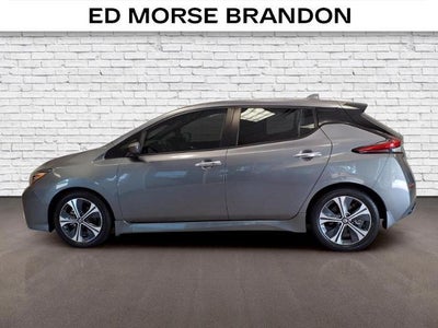 2022 Nissan LEAF SV
