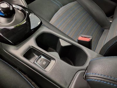 2022 Nissan LEAF SV