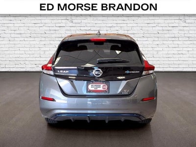 2022 Nissan LEAF SV